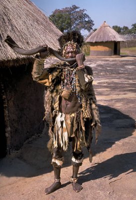 300px-Shona_witch_doctor_(Zimbabwe).jpg