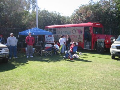 cardinals tailgate 002.jpg