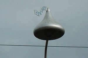 HersheyStreetLamp.jpg